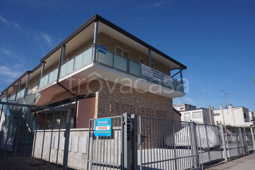 appartamento in vendita a Comacchio in zona Lido delle Nazioni