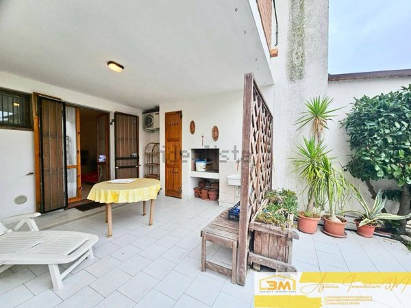 casa indipendente in vendita a Comacchio in zona Lido degli Estensi