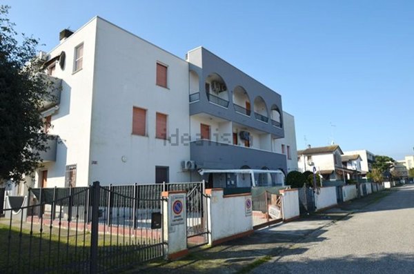 appartamento in vendita a Comacchio in zona Lido delle Nazioni