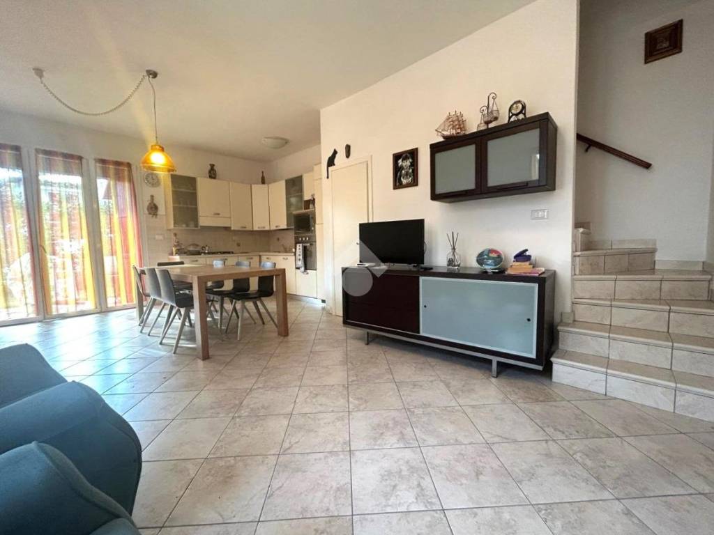 appartamento in vendita a Comacchio in zona Lido di Spina