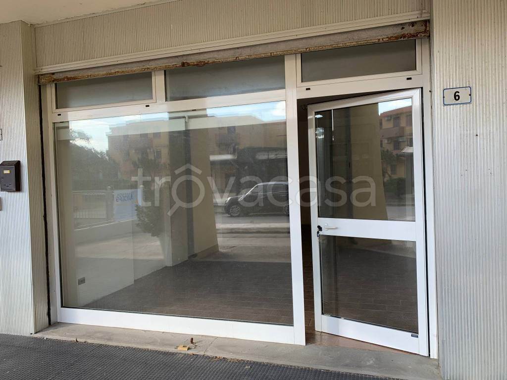 negozio in vendita a Comacchio in zona Lido di Pomposa