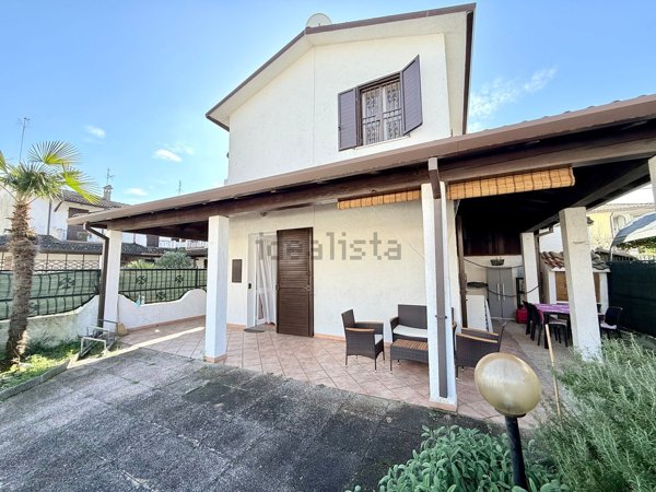 casa indipendente in vendita a Comacchio in zona Lido delle Nazioni