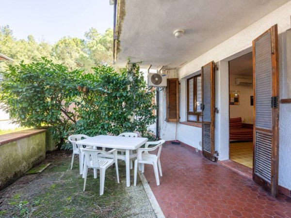 casa indipendente in vendita a Comacchio in zona Lido di Spina