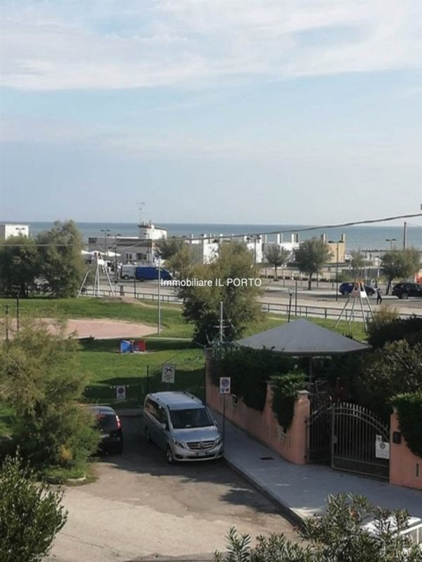 appartamento in vendita a Comacchio in zona Porto Garibaldi