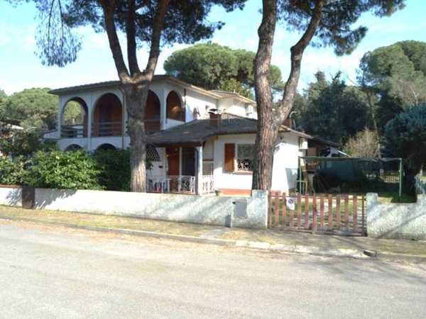casa indipendente in vendita a Comacchio in zona Lido di Volano