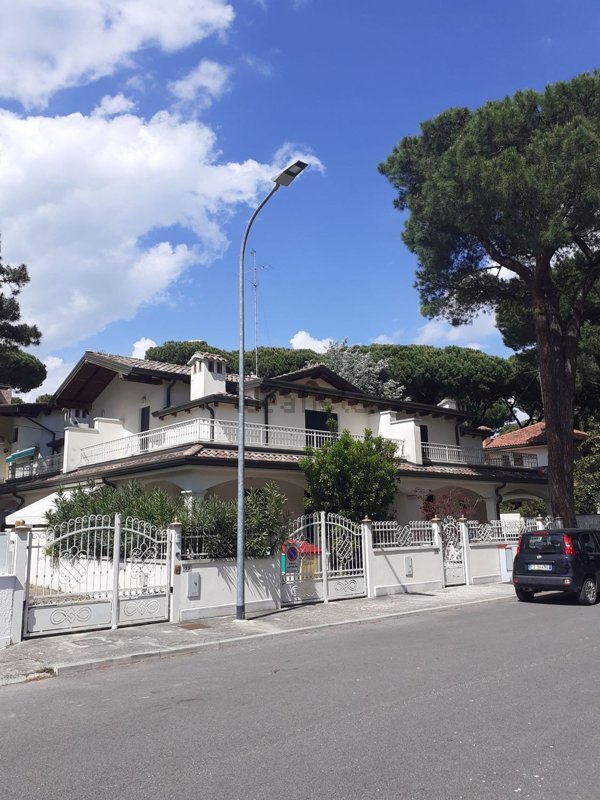casa indipendente in vendita a Comacchio in zona Lido di Spina