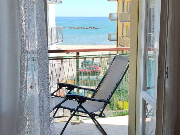 appartamento in vendita a Comacchio in zona Lido di Pomposa