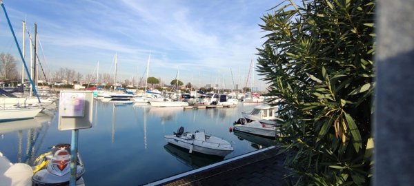 appartamento in vendita a Comacchio in zona Lido degli Estensi