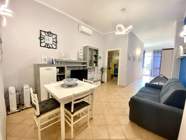 appartamento in vendita a Comacchio in zona Lido delle Nazioni