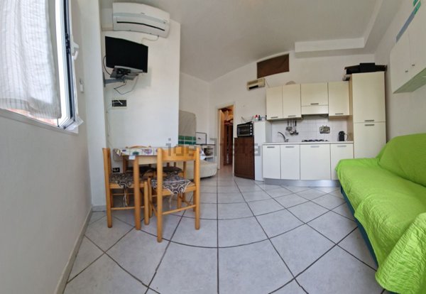 appartamento in vendita a Comacchio in zona Lido di Pomposa