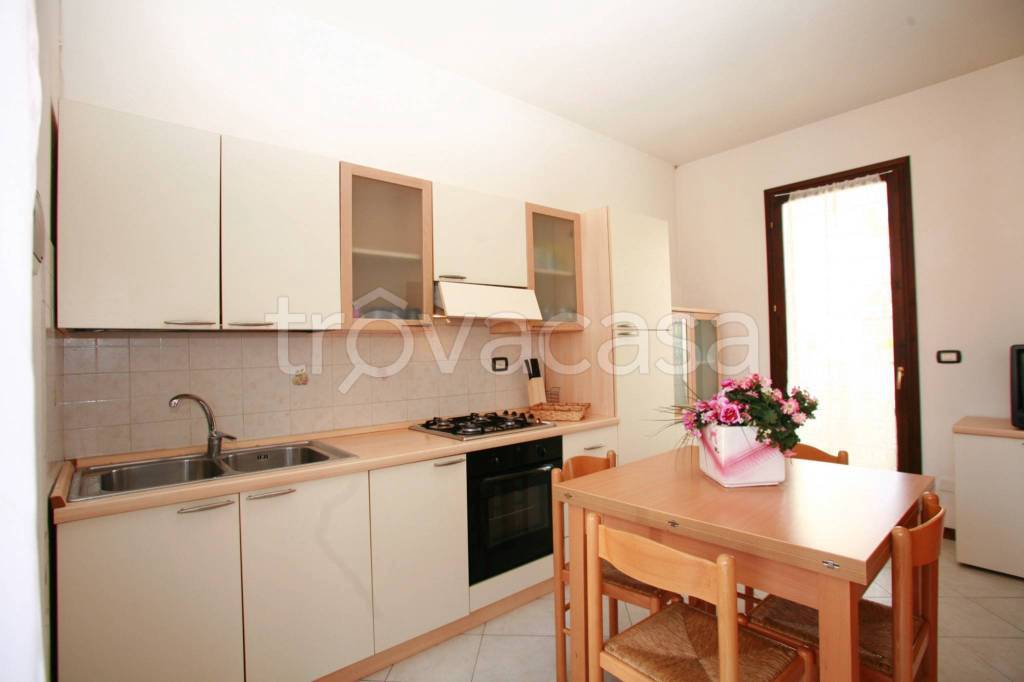 casa indipendente in vendita a Comacchio in zona Lido delle Nazioni