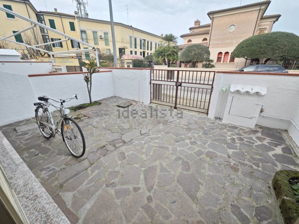 appartamento in vendita a Comacchio in zona Porto Garibaldi