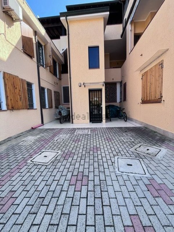 appartamento in vendita a Comacchio in zona Lido degli Estensi