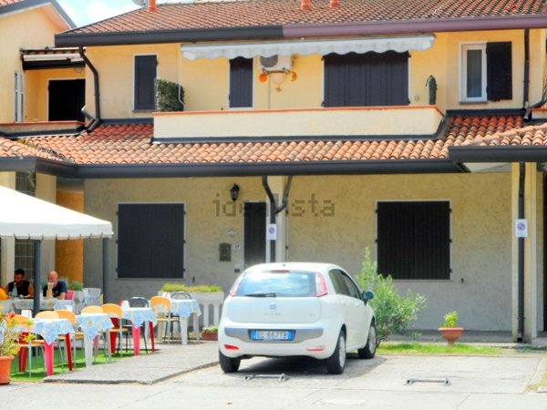 appartamento in vendita a Comacchio in zona Lido delle Nazioni