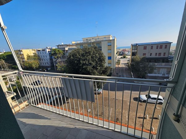 appartamento in vendita a Comacchio in zona Lido degli Estensi