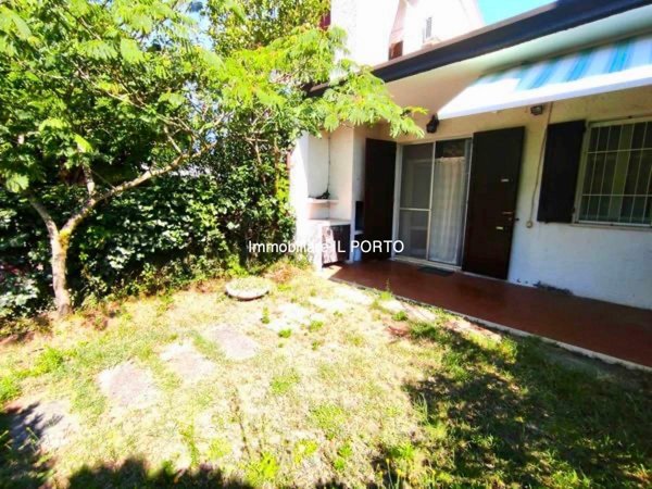 appartamento in vendita a Comacchio in zona Lido degli Scacchi