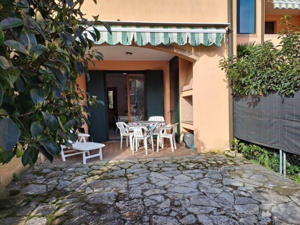 casa indipendente in vendita a Comacchio in zona Lido degli Estensi