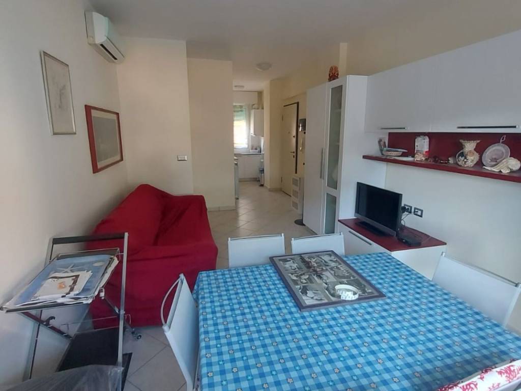 appartamento in vendita a Comacchio in zona Lido degli Estensi