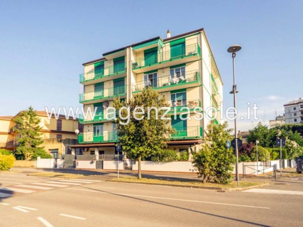 appartamento in vendita a Comacchio in zona Lido delle Nazioni