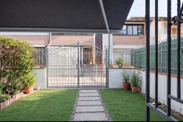 casa indipendente in vendita a Comacchio in zona Porto Garibaldi