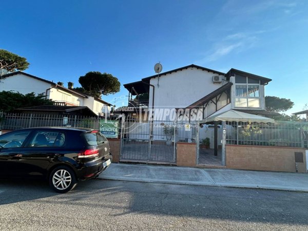 appartamento in vendita a Comacchio in zona Lido delle Nazioni