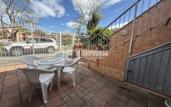 appartamento in vendita a Comacchio in zona Lido degli Scacchi