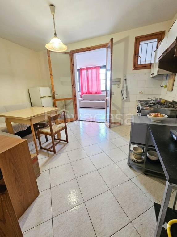 appartamento in vendita a Comacchio in zona Porto Garibaldi