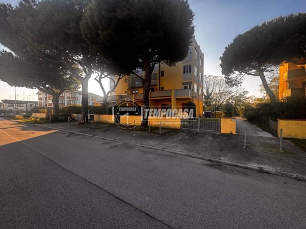 appartamento in vendita a Comacchio in zona Porto Garibaldi