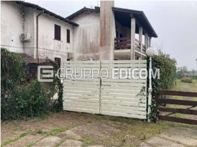 casa indipendente in vendita a Comacchio in zona Lido di Spina