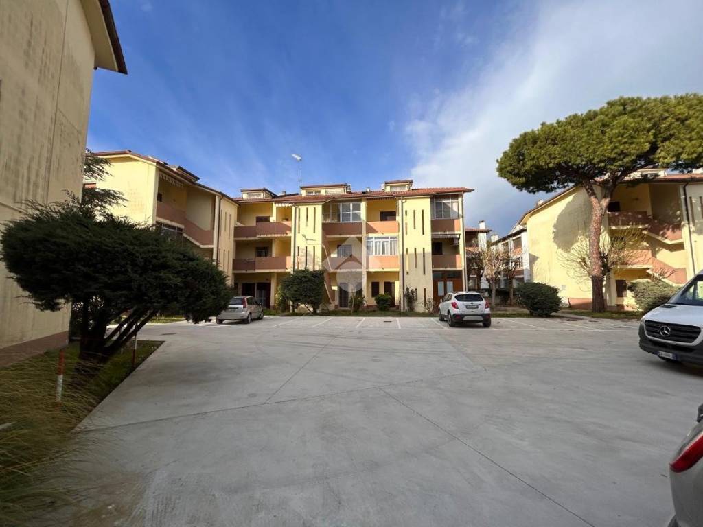 appartamento in vendita a Comacchio in zona Lido degli Estensi