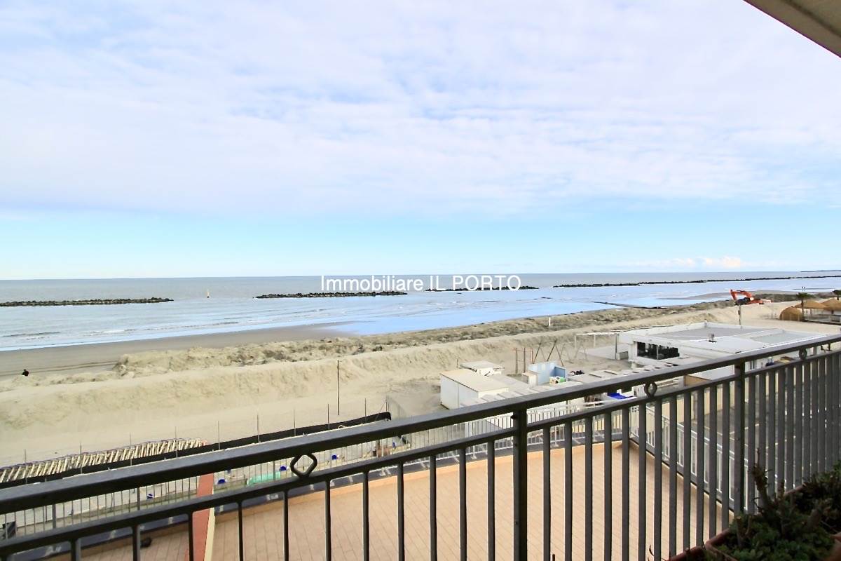 appartamento in vendita a Comacchio in zona Lido di Pomposa