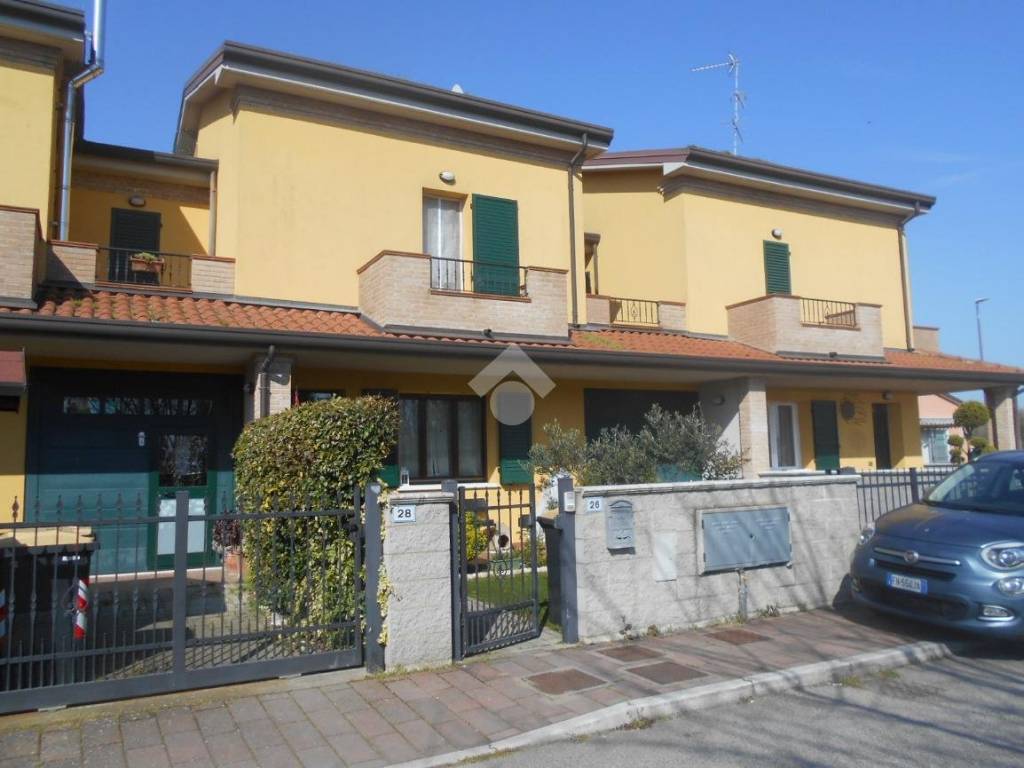 casa indipendente in vendita a Comacchio in zona San Giuseppe
