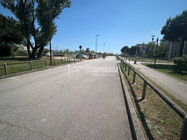 appartamento in vendita a Comacchio in zona Lido degli Estensi