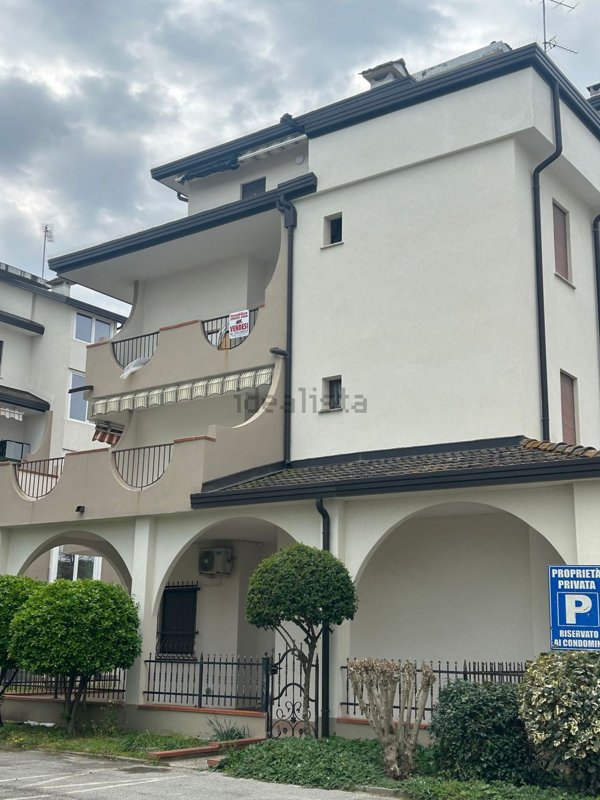 appartamento in vendita a Comacchio in zona Lido di Pomposa