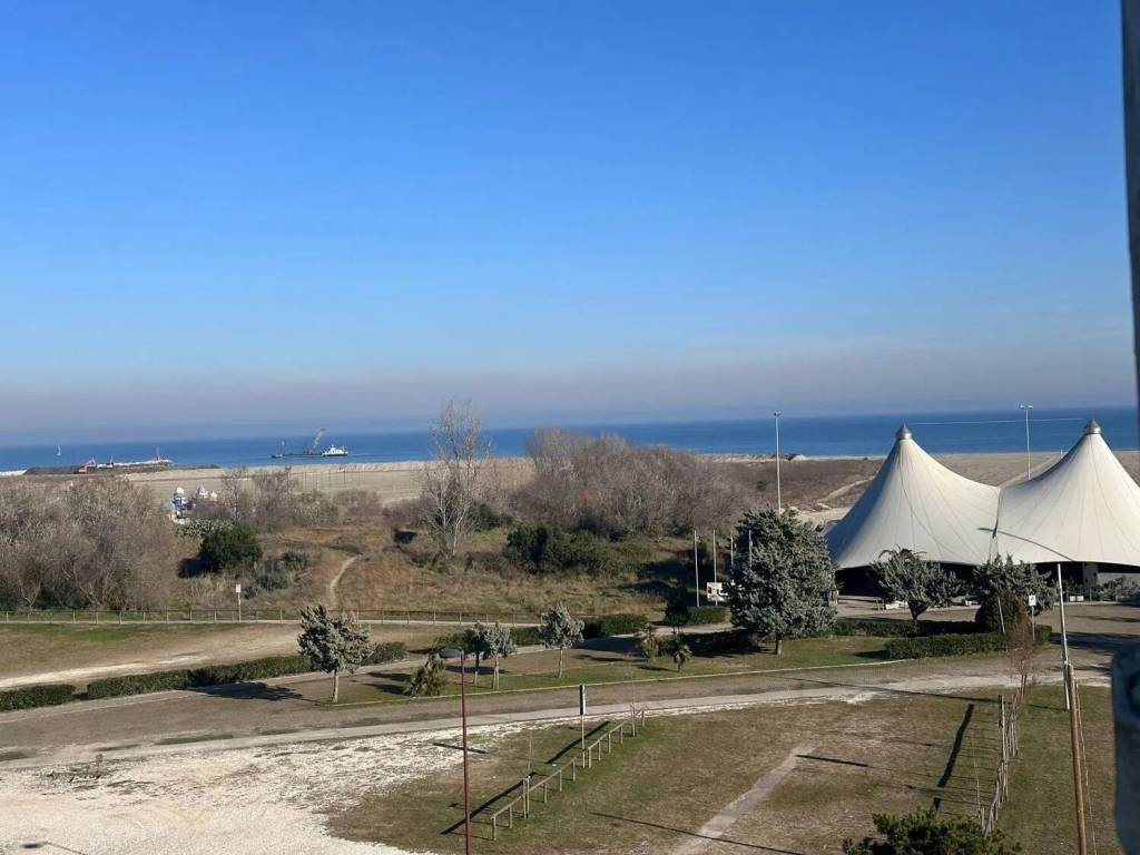 appartamento in vendita a Comacchio in zona Lido degli Estensi
