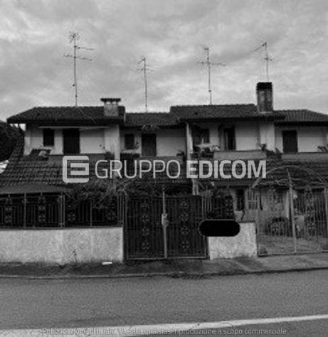 casa indipendente in vendita a Comacchio in zona Lido degli Scacchi