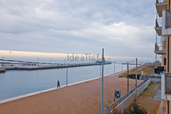 appartamento in vendita a Comacchio in zona Lido degli Estensi