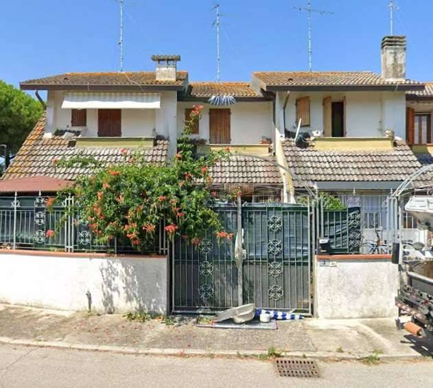 casa indipendente in vendita a Comacchio in zona San Giuseppe