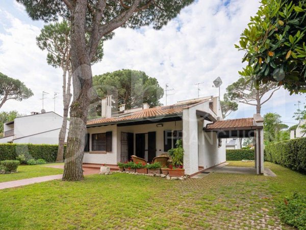 casa indipendente in vendita a Comacchio