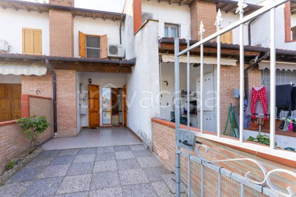 casa indipendente in vendita a Comacchio in zona Lido degli Estensi
