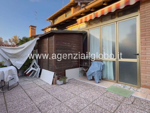 casa indipendente in vendita a Comacchio in zona Lido delle Nazioni