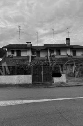 casa indipendente in vendita a Comacchio in zona San Giuseppe