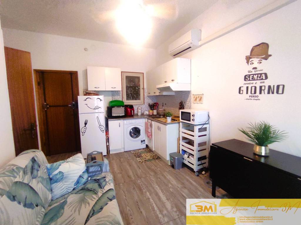 appartamento in vendita a Comacchio in zona Lido degli Scacchi