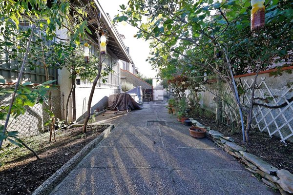 casa indipendente in vendita a Comacchio in zona Lido degli Estensi
