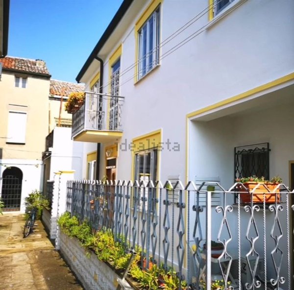 casa indipendente in vendita a Comacchio