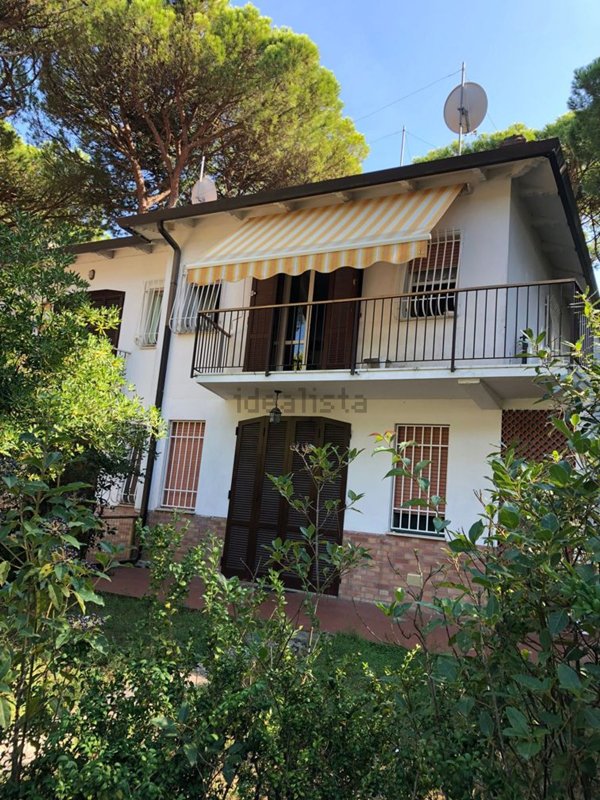 casa indipendente in vendita a Comacchio in zona Lido di Spina
