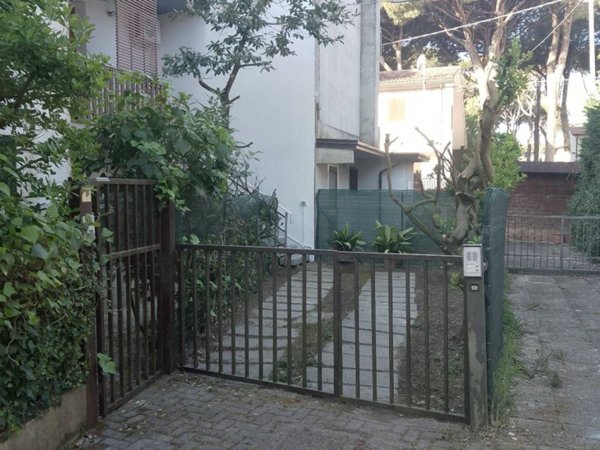 casa indipendente in vendita a Comacchio in zona Lido di Spina