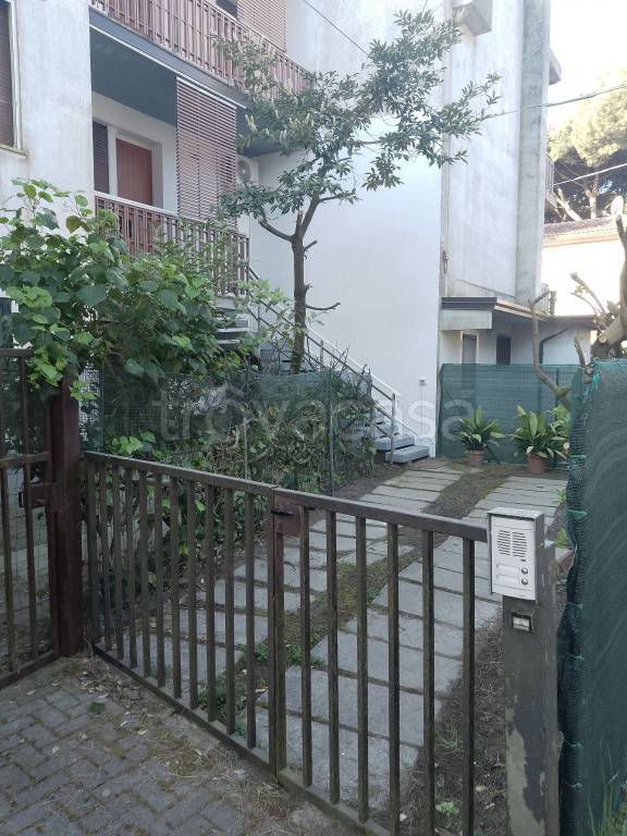 casa indipendente in vendita a Comacchio in zona Lido di Spina