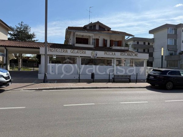 appartamento in vendita a Comacchio in zona Lido degli Scacchi