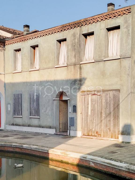 casa indipendente in vendita a Comacchio
